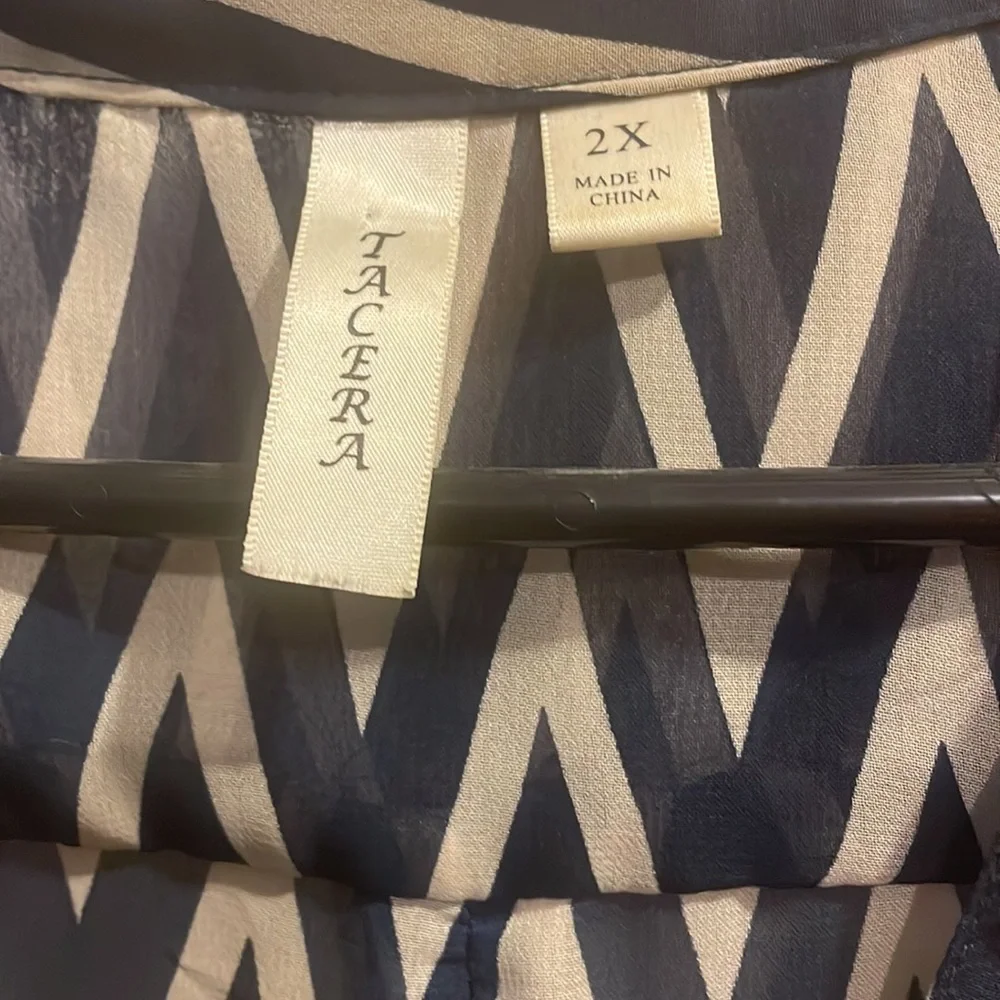Chevron Tunic - Picture 3 of 4